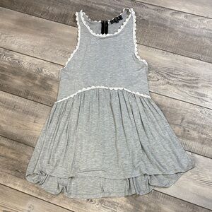 POL Grey Knit Tunic Tank White Crochet Empire Waist EUC Small